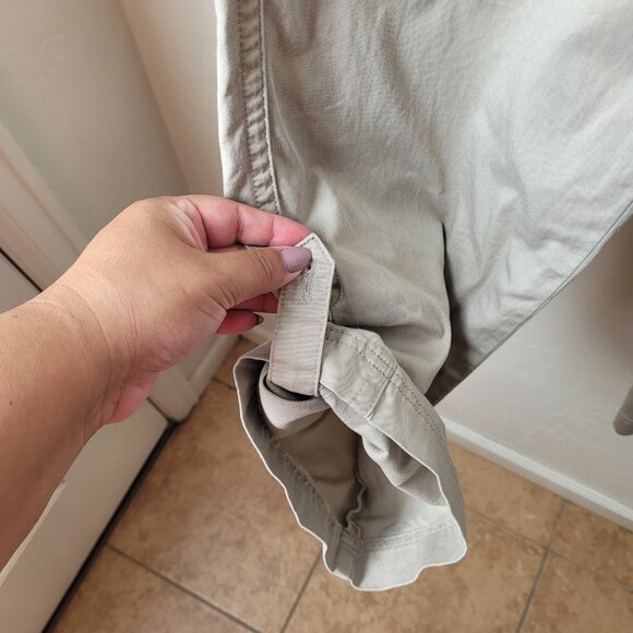 L.L. Bean Favorite Fit Cargo Straight Leg Pants - Picture 6 of 10